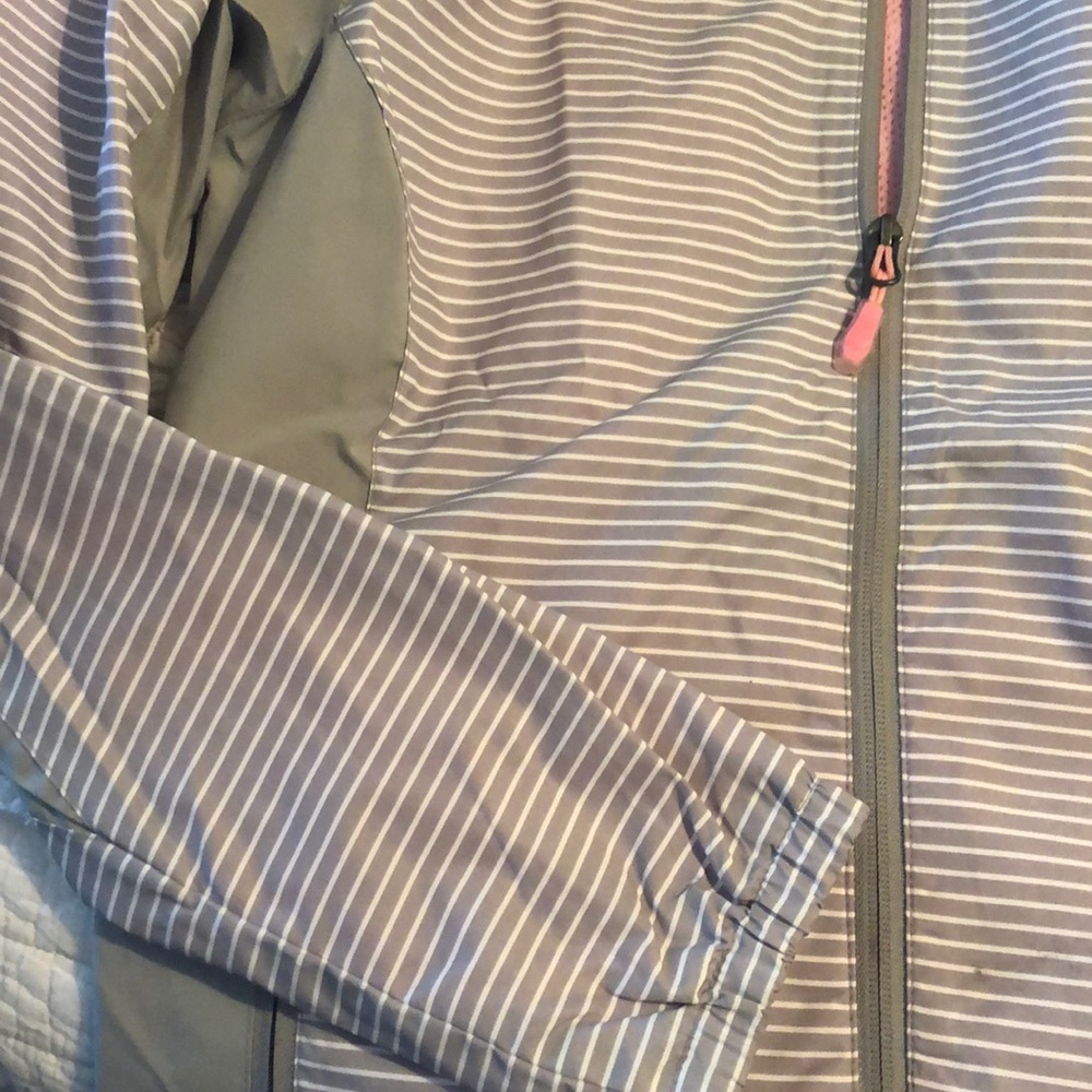Jacket - Picture 4 of 6